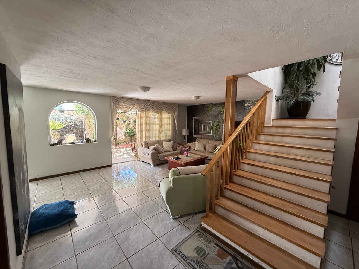 Casa en venta en Tlajomulco de Zuñiga 3