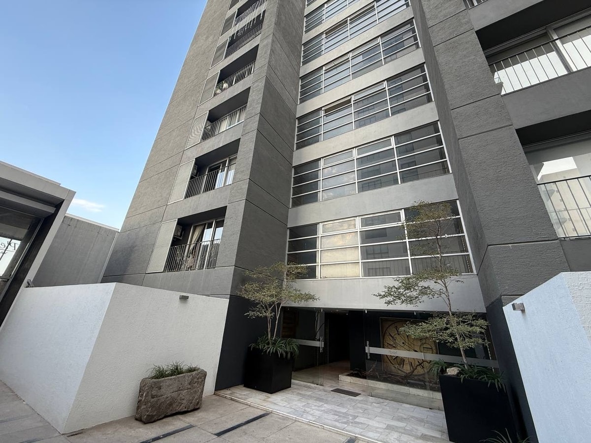 Departamento en venta en la Col. Valle Real 3