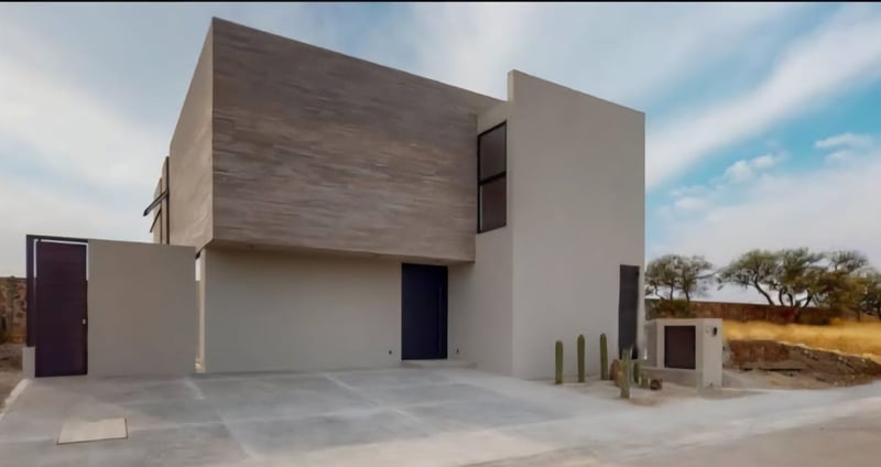 Casa en Venta en Lomas del Campanario Norte Sta O.