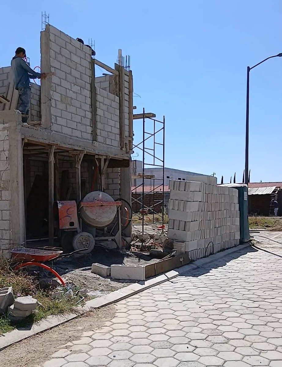 RENTA DE CASA NUEVA  2