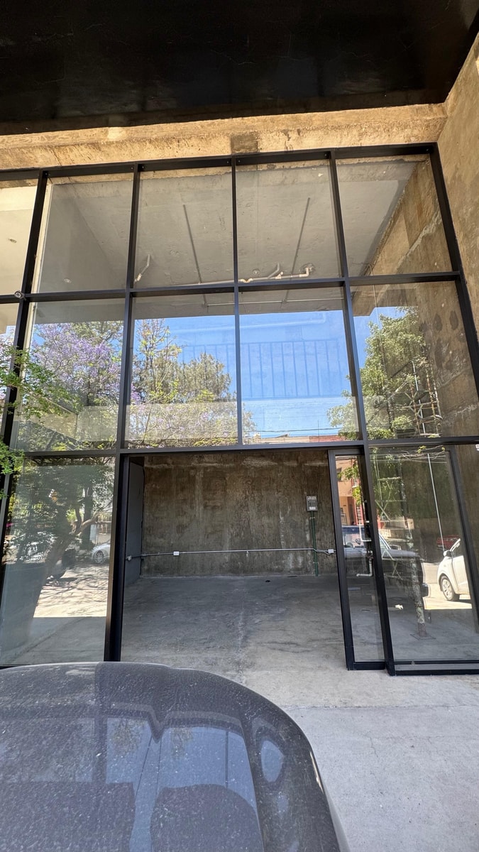 Local en la Americana 🫰🏼