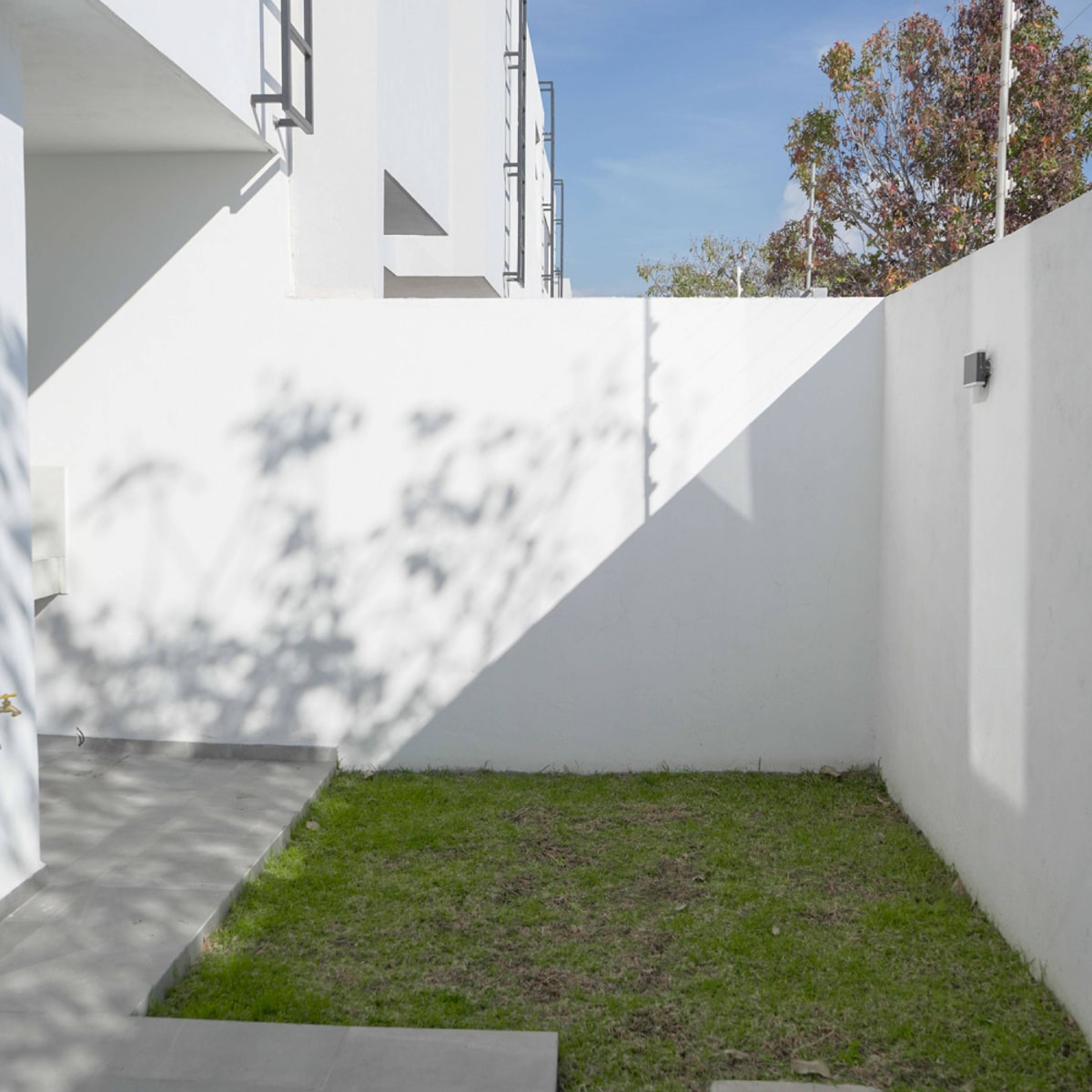 Casa Fuerte Residencial - Coto Almena 5