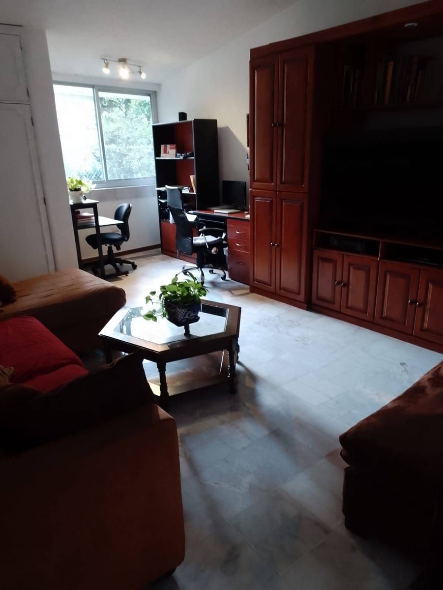 Hermosa Residencia en venta en Rancho Contento 3