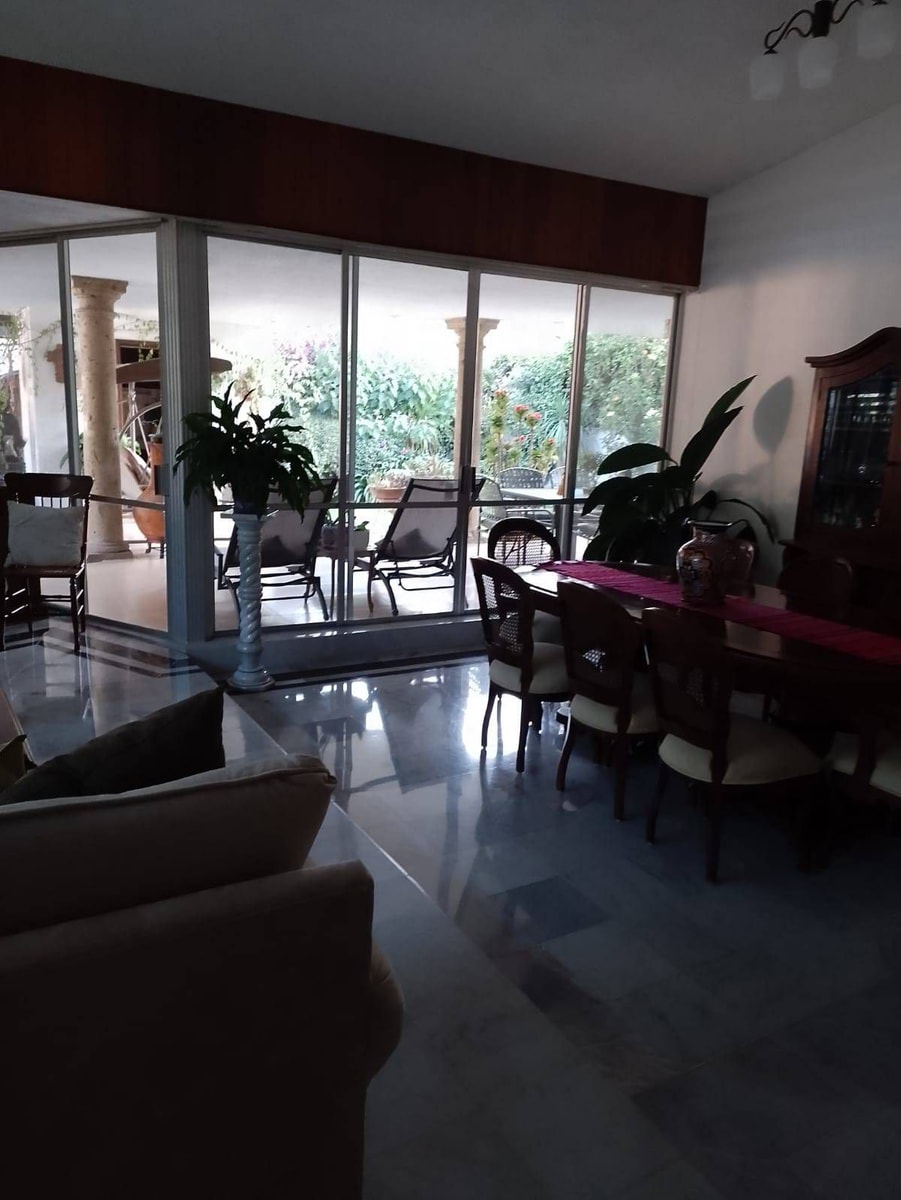 Hermosa Residencia en venta en Rancho Contento 5