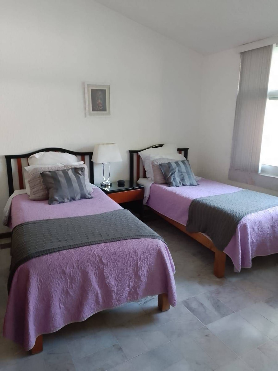 Hermosa Residencia en renta en Rancho Contento  5