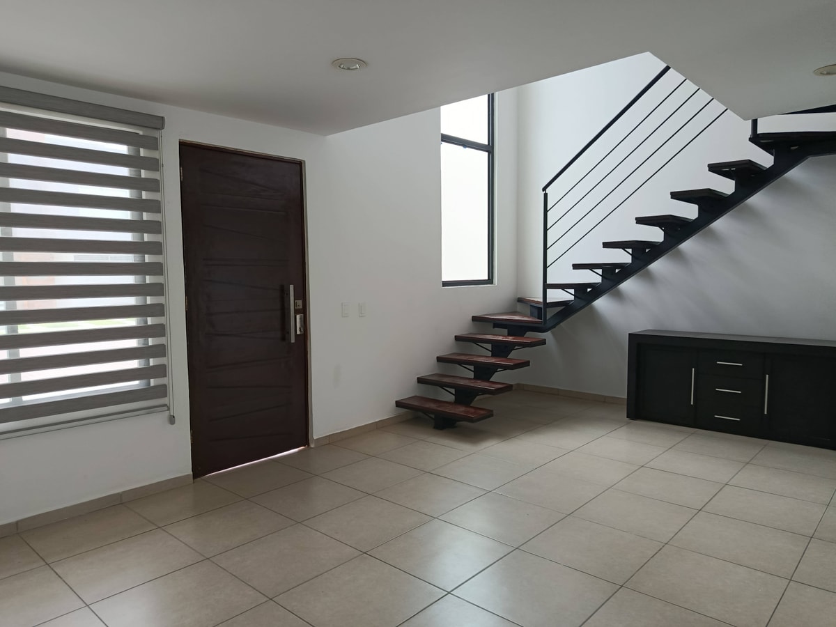CASA EN VENTA  EN 📍ANTIGUA CEMENTERA 2
