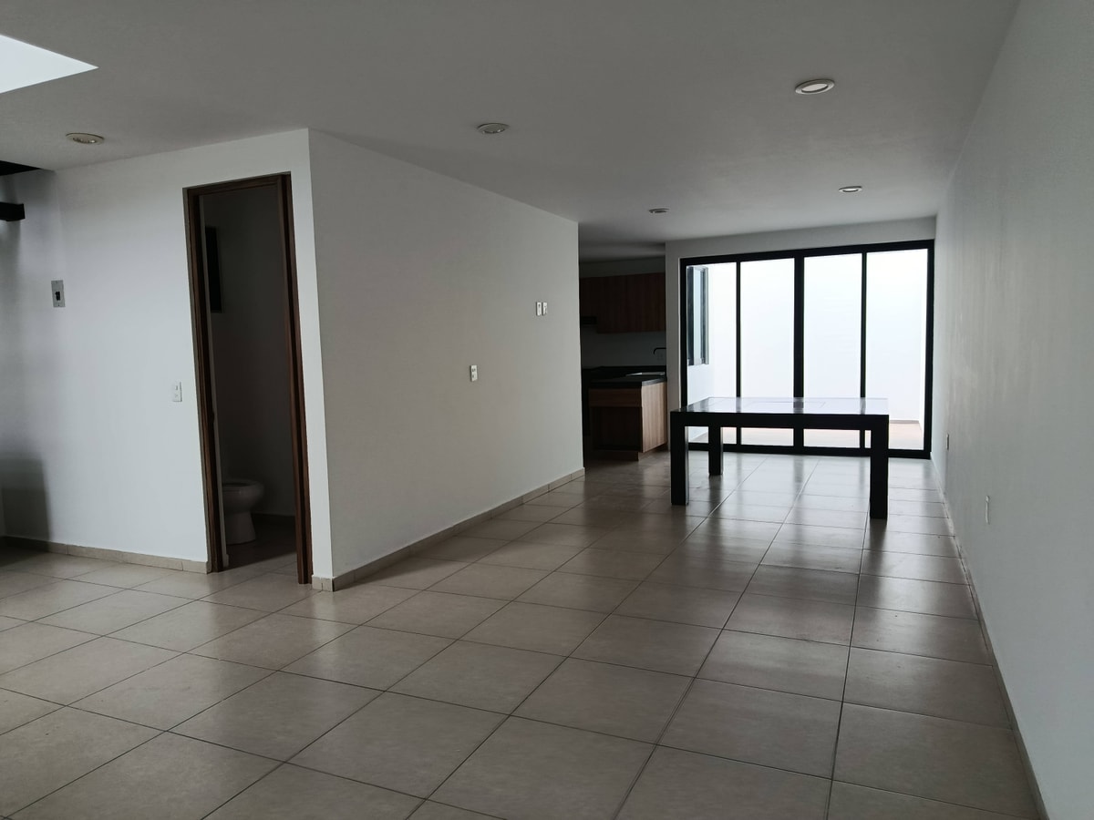 CASA EN VENTA  EN 📍ANTIGUA CEMENTERA 3