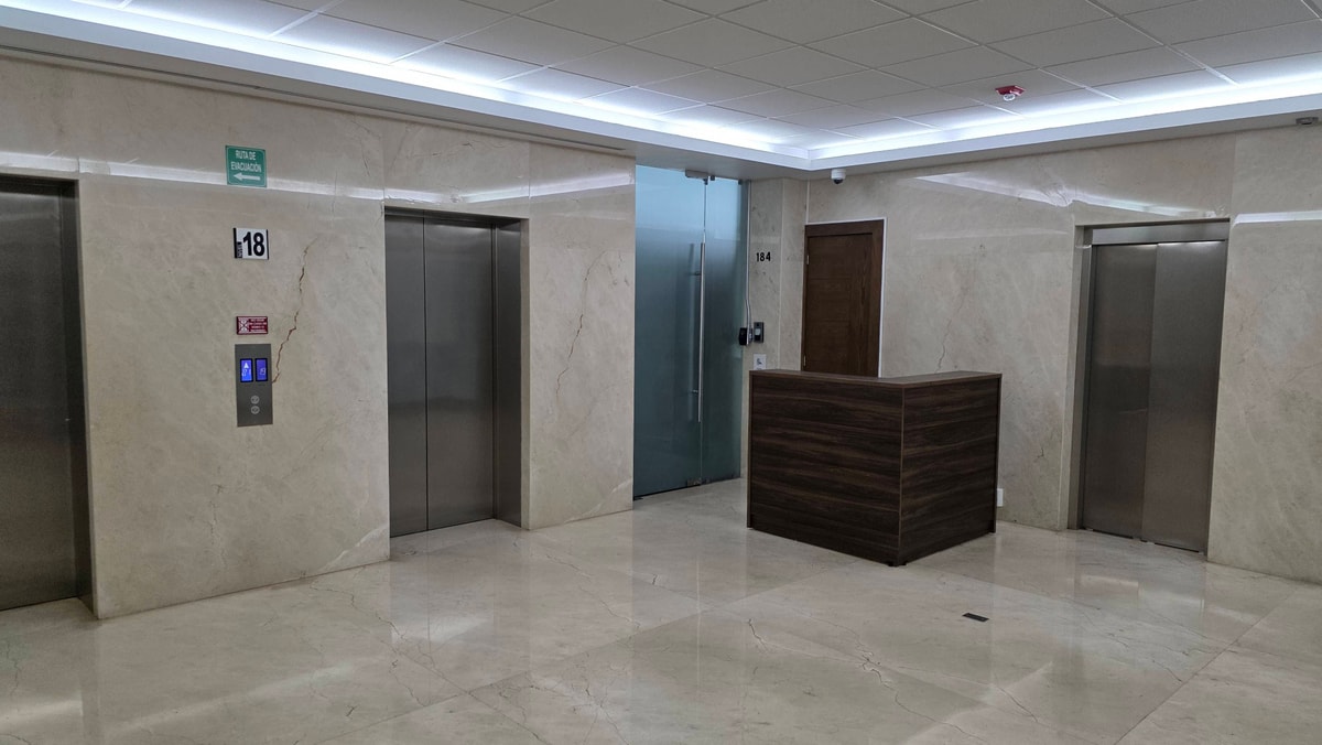 Renta de oficina Torre Celtis Puerta de Hierro 2