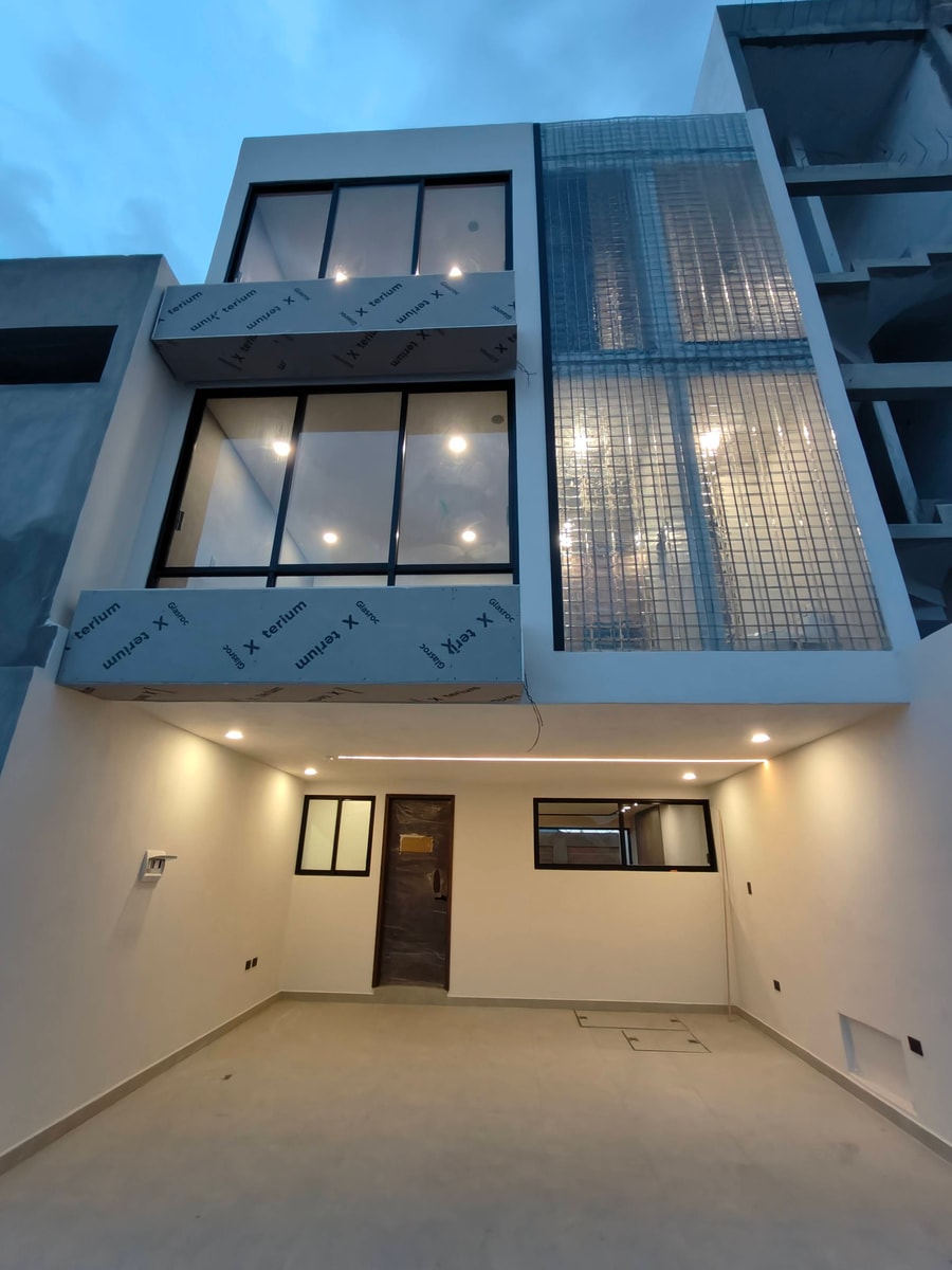 CITADELLA TOWNHOUSES 2