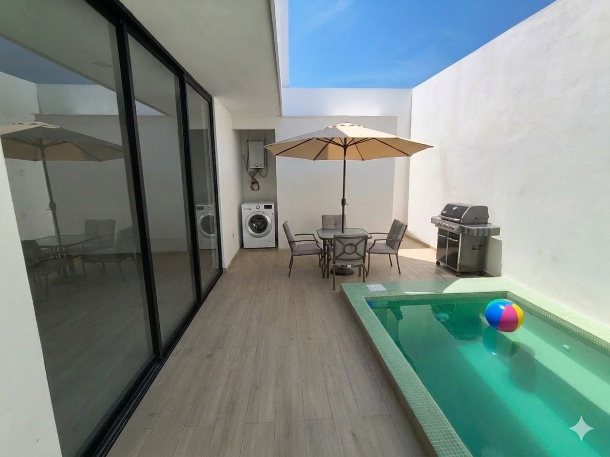 Hermosa Casa con Alberca Privada 2