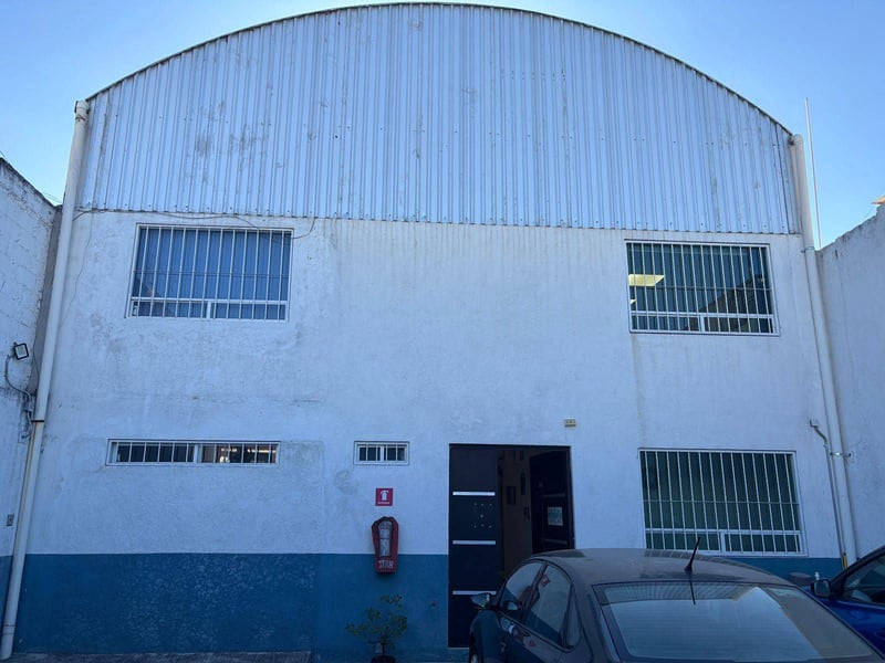 OFICINAS EN VENTA ZONA INDUSTRIAL