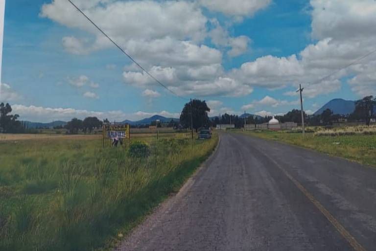 TERRENO COMERCIAL CERCA DE AUDI 3