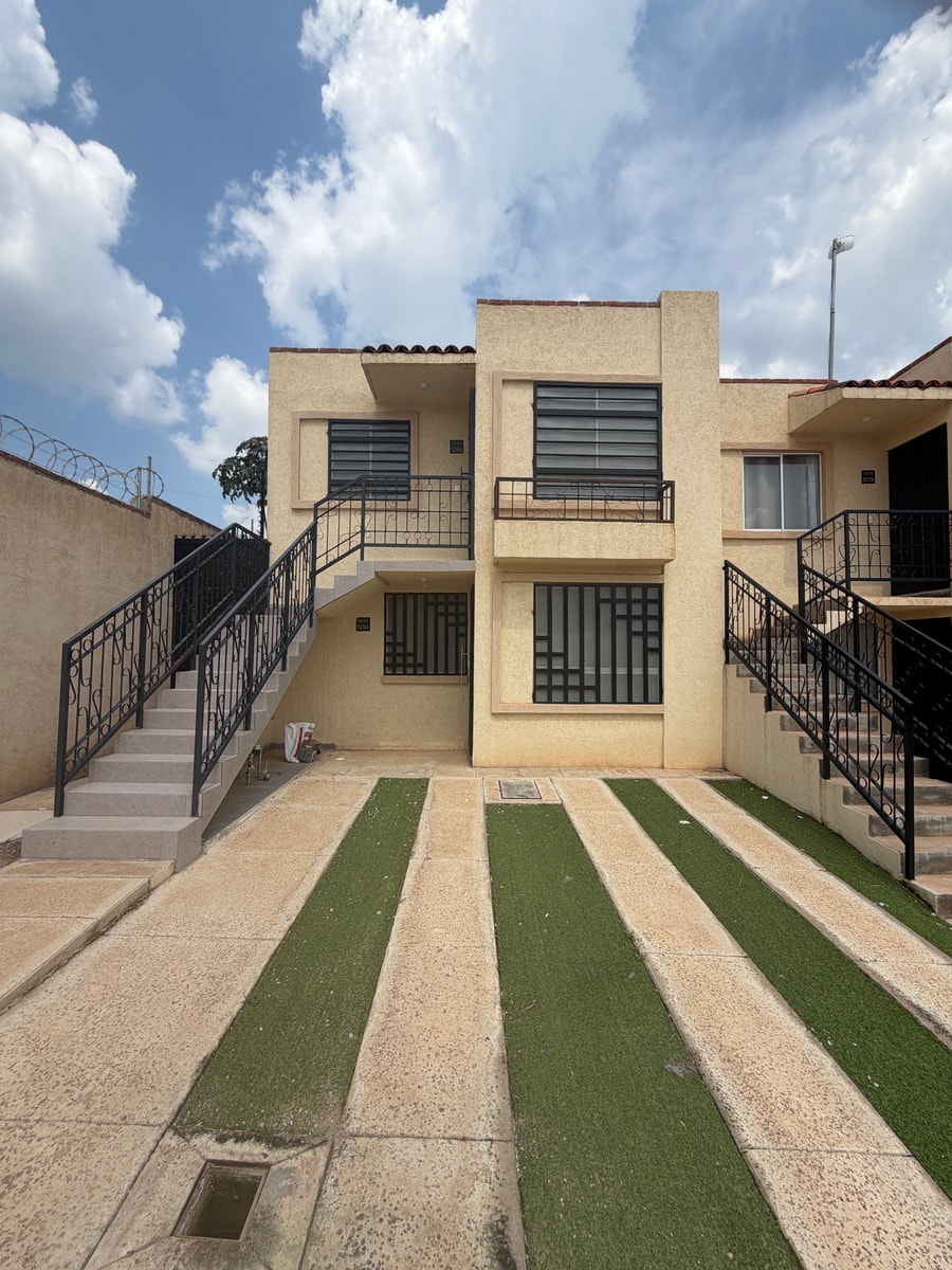 Departamento tipo duplex en renta 