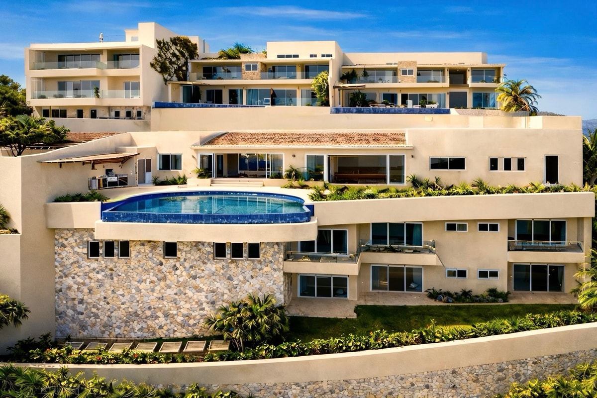 Villa nueva en Cima Real, Acapulco Diamante