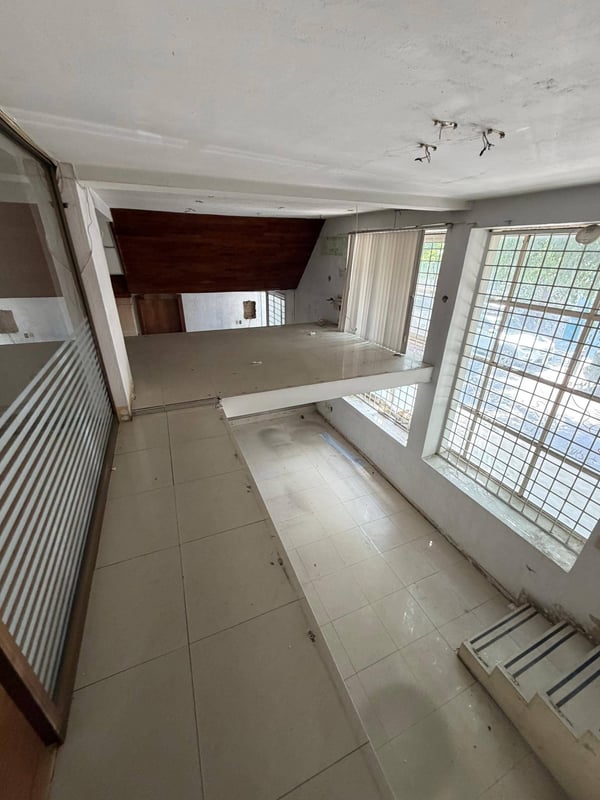 Casa p/ remodelar con potencial en Col. Americana, foto 7 de 9